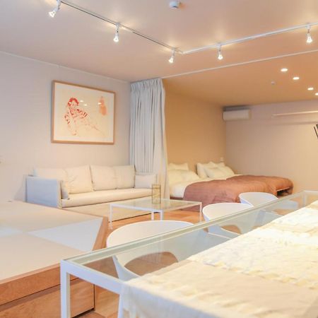D3 Hotel 2F Osaka Buitenkant foto