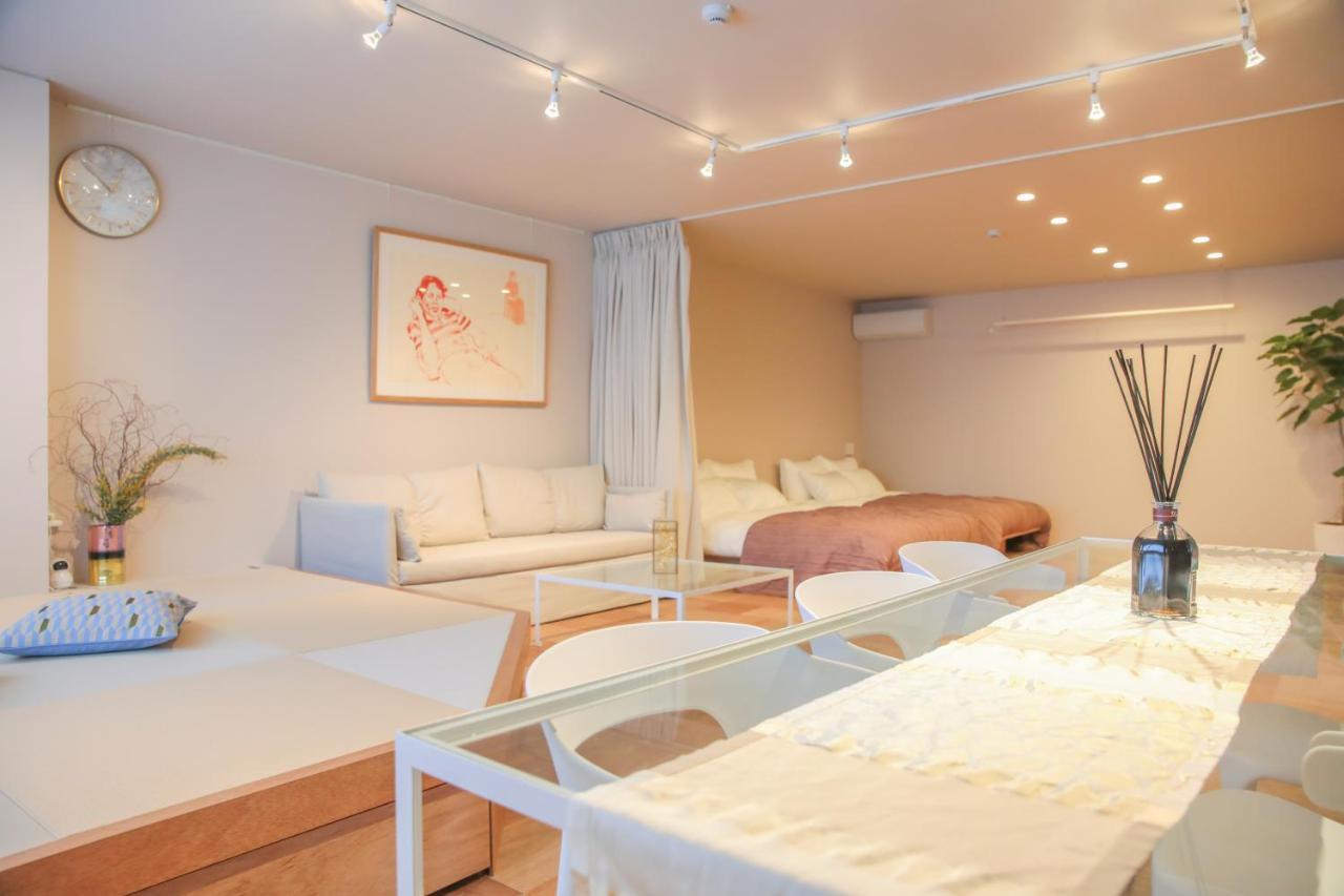 D3 Hotel 2F Osaka Buitenkant foto