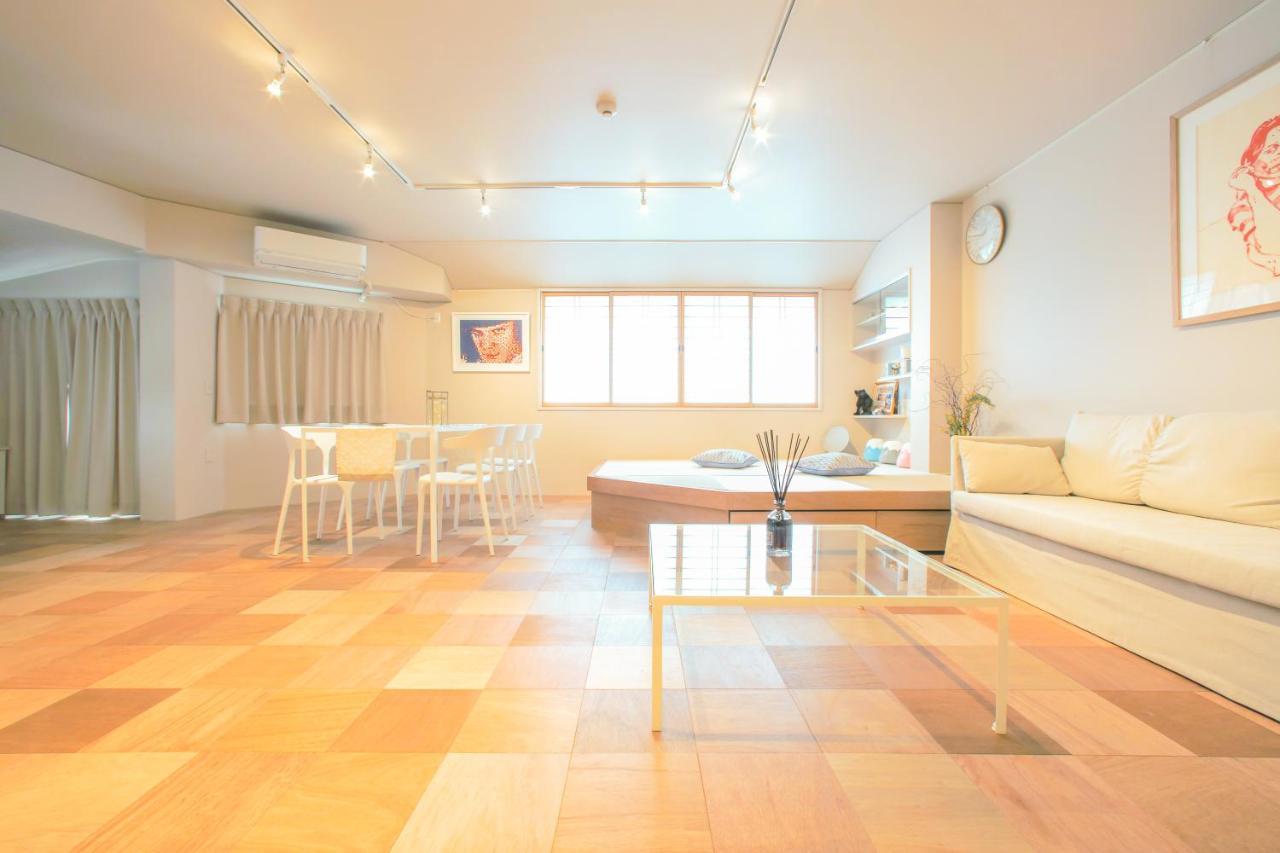 D3 Hotel 2F Osaka Buitenkant foto